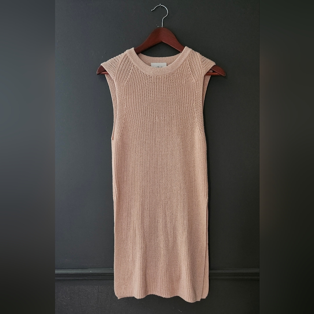 Wilfred Palmier Blush Knit Top
